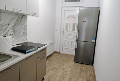 Garsonieră decomandată în Central - 6