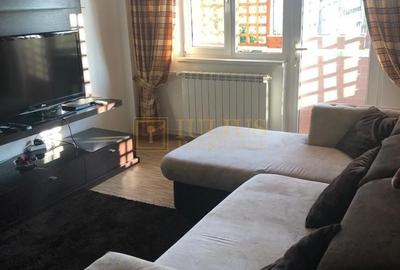 Apartament cu 3 camere decomandat, mobilat în Complex Studențesc - 2