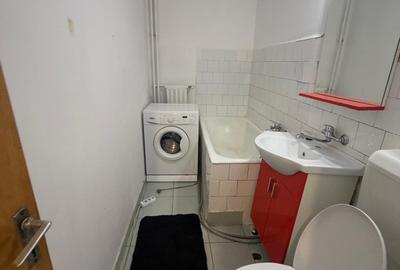 Garsonieră decomandată, mobilată în P-ța Muncii - 5