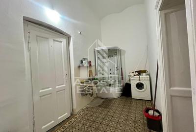 Apartament cu 4 camere decomandat în Traian - 12