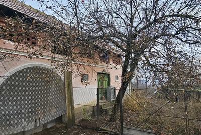 Casa + teren in comuna Prundeni, sat Zavideni, jud Valcea - 1