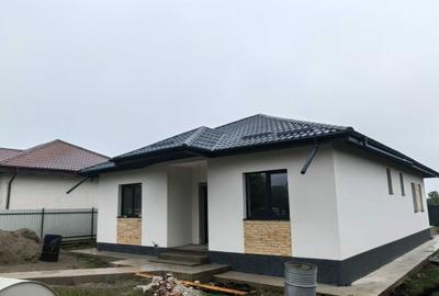 Casă cu 4 camere în Central - 5