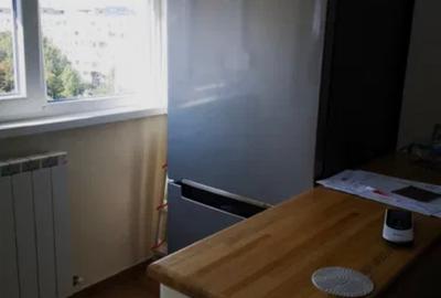 Garsoniera Drumul Taberei - *langa metrou Favorit* l parcare ADP l - 6