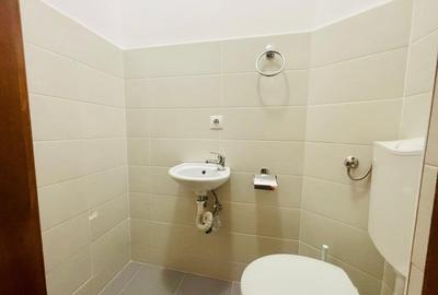 De vanzare apartament 3 camere Central - 7