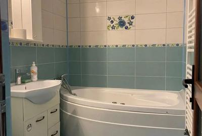 Apartament cu 2 camere semidecomandat în Obor