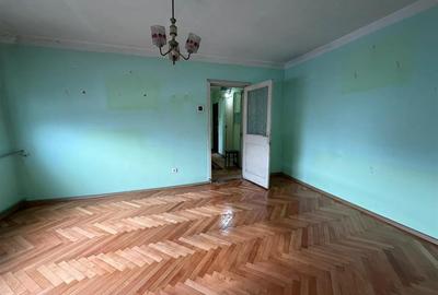 Apartament cu 2 camere nedecomandat în Podu Roș - 2