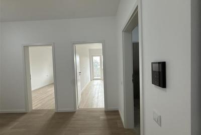 Apartament cu 2 camere decomandat în Tractorul - 7