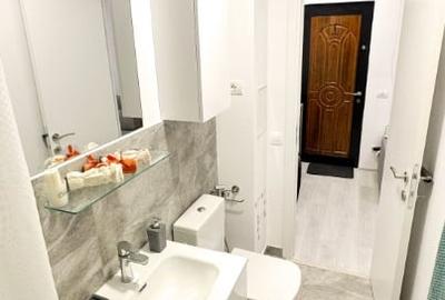 Eroii Revolutiei METROU, bl.reabilitat,p/10,AC,mobilat,utilat,renovat. - 2