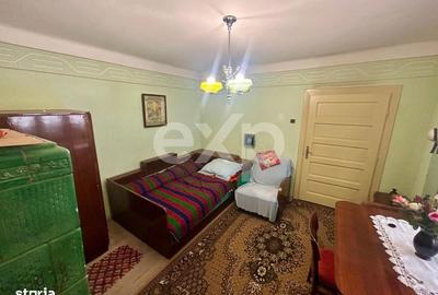 Casă cu 7 camere cu Teren 1141 Mp în Hoghiz - 10