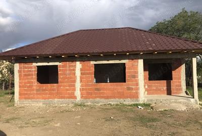 Casă cu 5 camere în Șivița - 2