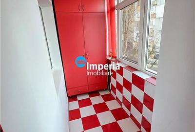 Apartament cu 3 camere semidecomandat în Central - 9