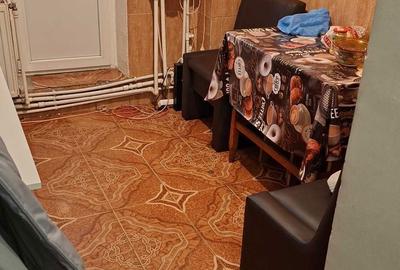 Apartament cu 3 camere decomandat în Exterior Vest - 10