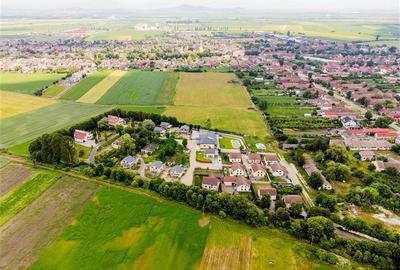 Casă individuală cu 4 camere cu Teren 680 Mp în Exterior Est - 14