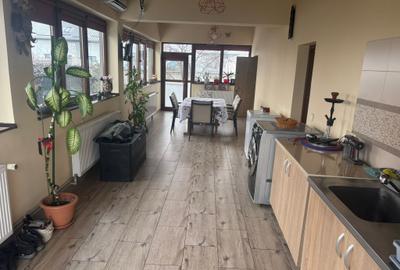 Vilă spectaculoasă – 249 mp utili, teren 881 mp, dotări premium, mobilata - 28