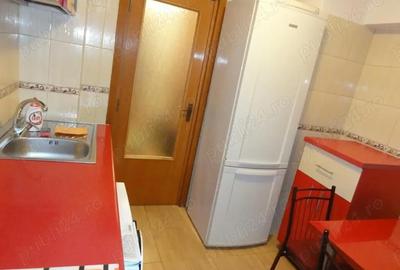 Apartament cu 3 camere semidecomandat în Colentina - 9