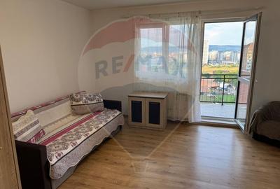 Apartament cu 2 camere de inchiriat in zona Hipodrom 3 - 3
