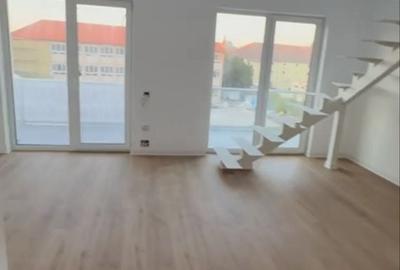 Apartament cu 3 camere semidecomandat în Nufărul - 2