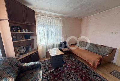 Casă cu 3 camere cu Teren 1293 Mp în Perșani - 5