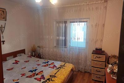 Apartament cu 3 camere decomandat în Central - 4