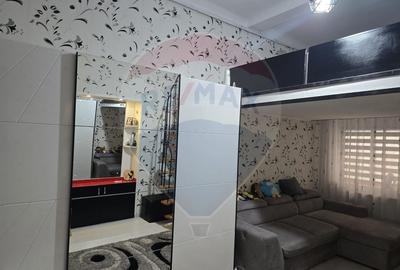 Apartament cu 3 camere de vanzare in zona Central - 5