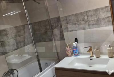 Apartament cu 2 camere decomandat în Central - 4