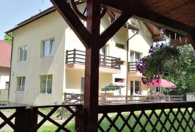 Casă cu Teren 730 Mp în Central