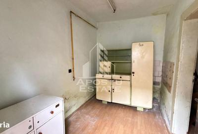 Casă cu 4 camere nedecomandat cu Teren 342 Mp în Central - 9