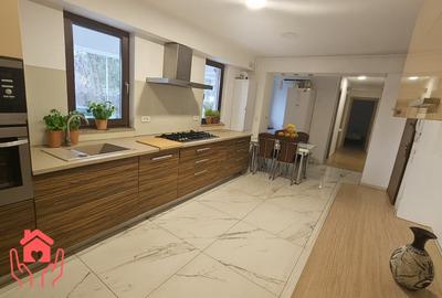 Apartament cu 2 camere semidecomandat, mobilat în Băneasa