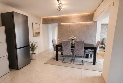 Apartament cu 3 camere decomandat în Decebal - 3