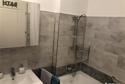 Apartament cu 2 camere decomandat în Gara de Nord