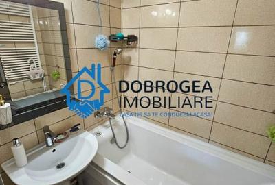 ZONA PECO - 3 CAMERE DECOMANDAT, CENTRALA GAZ - 3