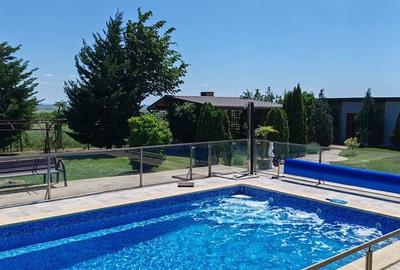 Casă cu 3 camere cu Teren 3280 Mp în Central - 12