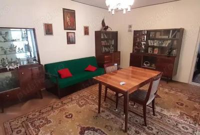 Casă cu 6 camere în Tecuci - 16