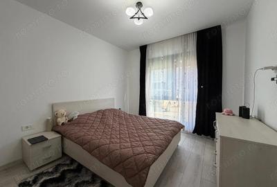 Apartament cu 2 camere semidecomandat, mobilat în Dumbrăvița