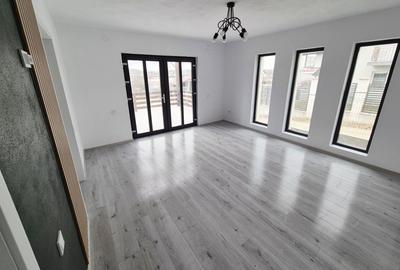 Casă cu 4 camere în Bascov - 7