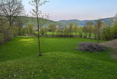 Teren de 3000 mp, în Exterior Vest - 2