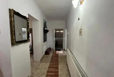 Lugoj, Casa 8 Cam., La Cheie, str. Marasesti - 11