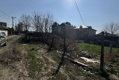 Teren Construcții intravilan de 1028 mp, în - 7