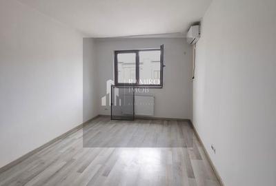 Apartament cu 3 camere decomandat în Metalurgiei - 8