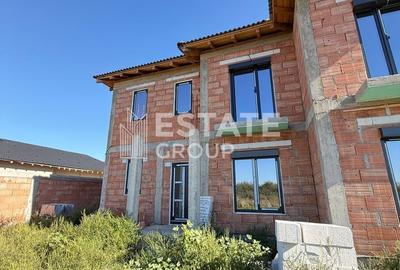 Duplex cu 5 camere cu Teren 270 Mp în Torontalului - 2