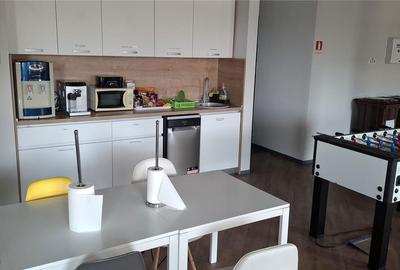 Spațiu comercial, de 270 mp, în Central - 11