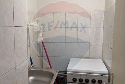 Garsoniera de inchiriat- Calea Bucuresti - 5