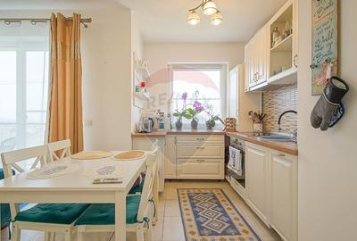 Apartament cu 2 camere semidecomandat, mobilat în Tractorul - 10