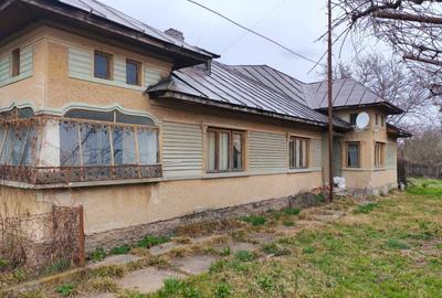 Casă cu 4 camere în Central - 5