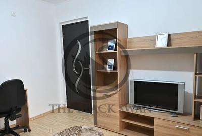 Casă cu 5 camere cu Teren 426 Mp în Stoenești - 2