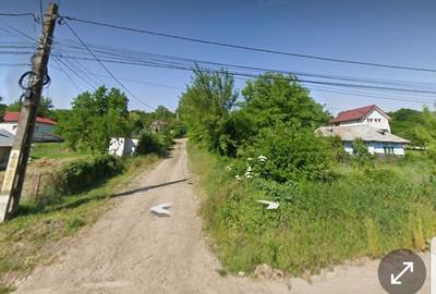 Teren de 1700 mp, în Central - 3