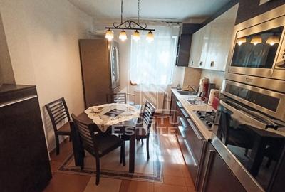 Apartament cu 4 camere, zona Circumvalatiunii, Centrala Proprie - 7