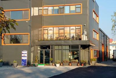 INEDIT BUILDING CLADIRE BIROURI