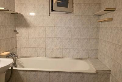 Nicolae Grigorescu, 5 minute metrou, parc IOR, in spatele pietii, strada  Minis, - 4