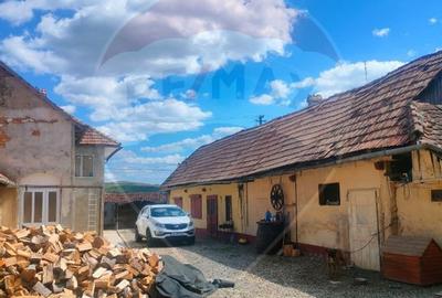 Casă cu 2 camere cu Teren 2008 Mp în Retiș - 8